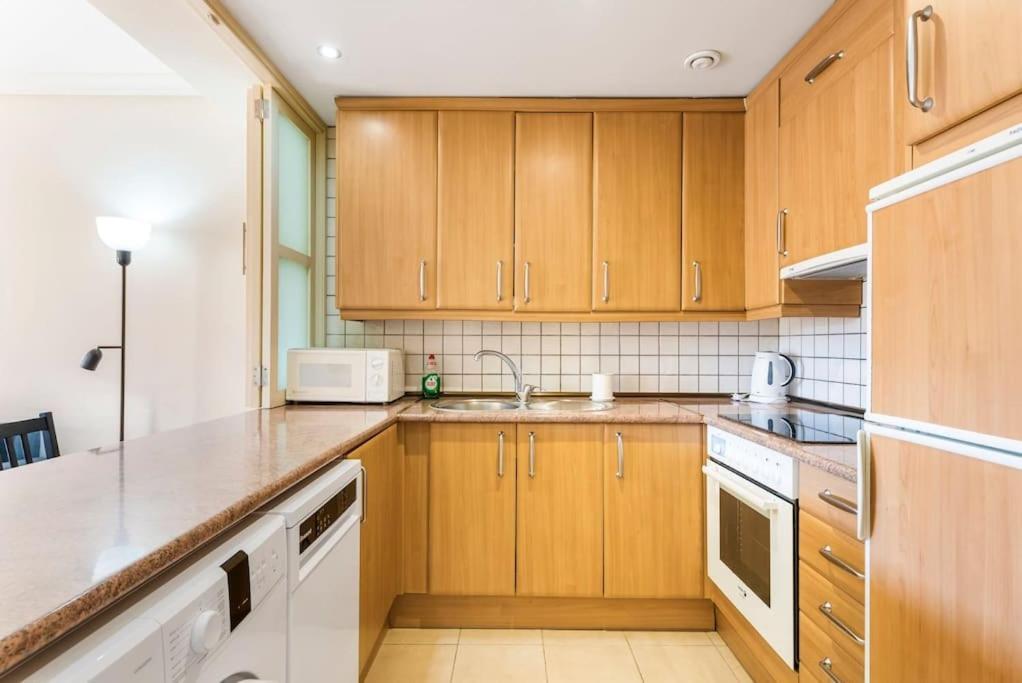 Bright And Welcoming Holiday Home Пуэрто-де-Сантьяго Экстерьер фото