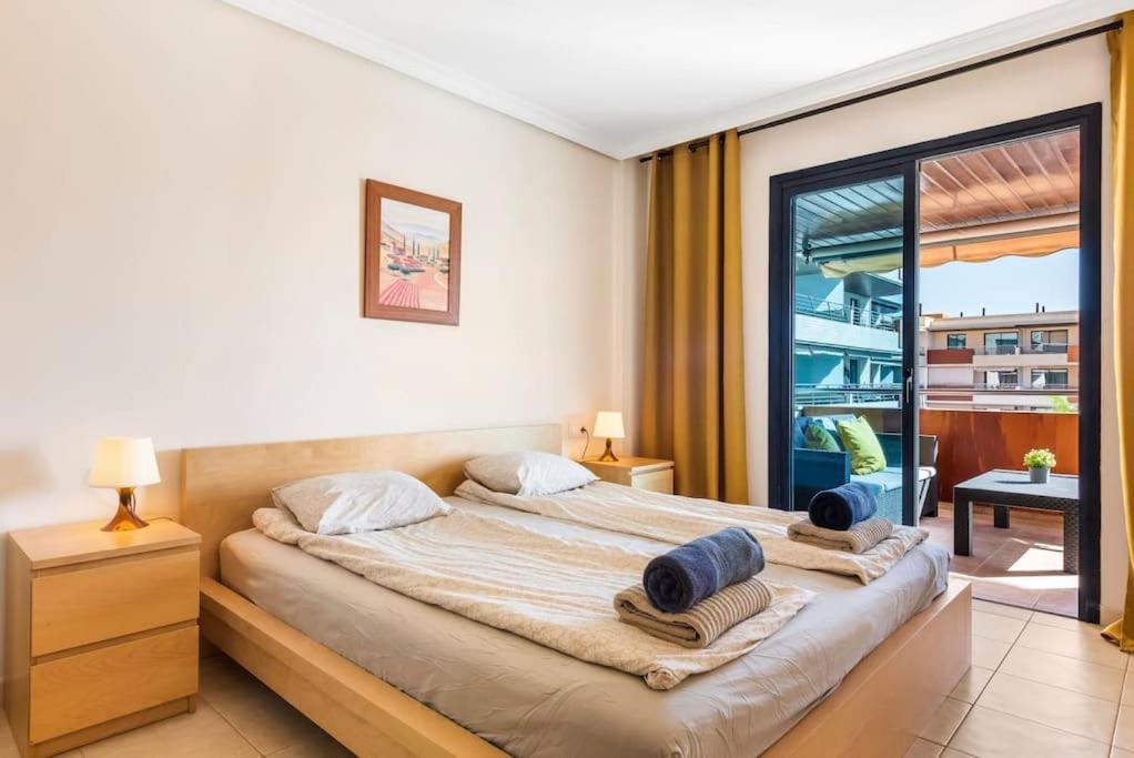 Bright And Welcoming Holiday Home Пуэрто-де-Сантьяго Экстерьер фото